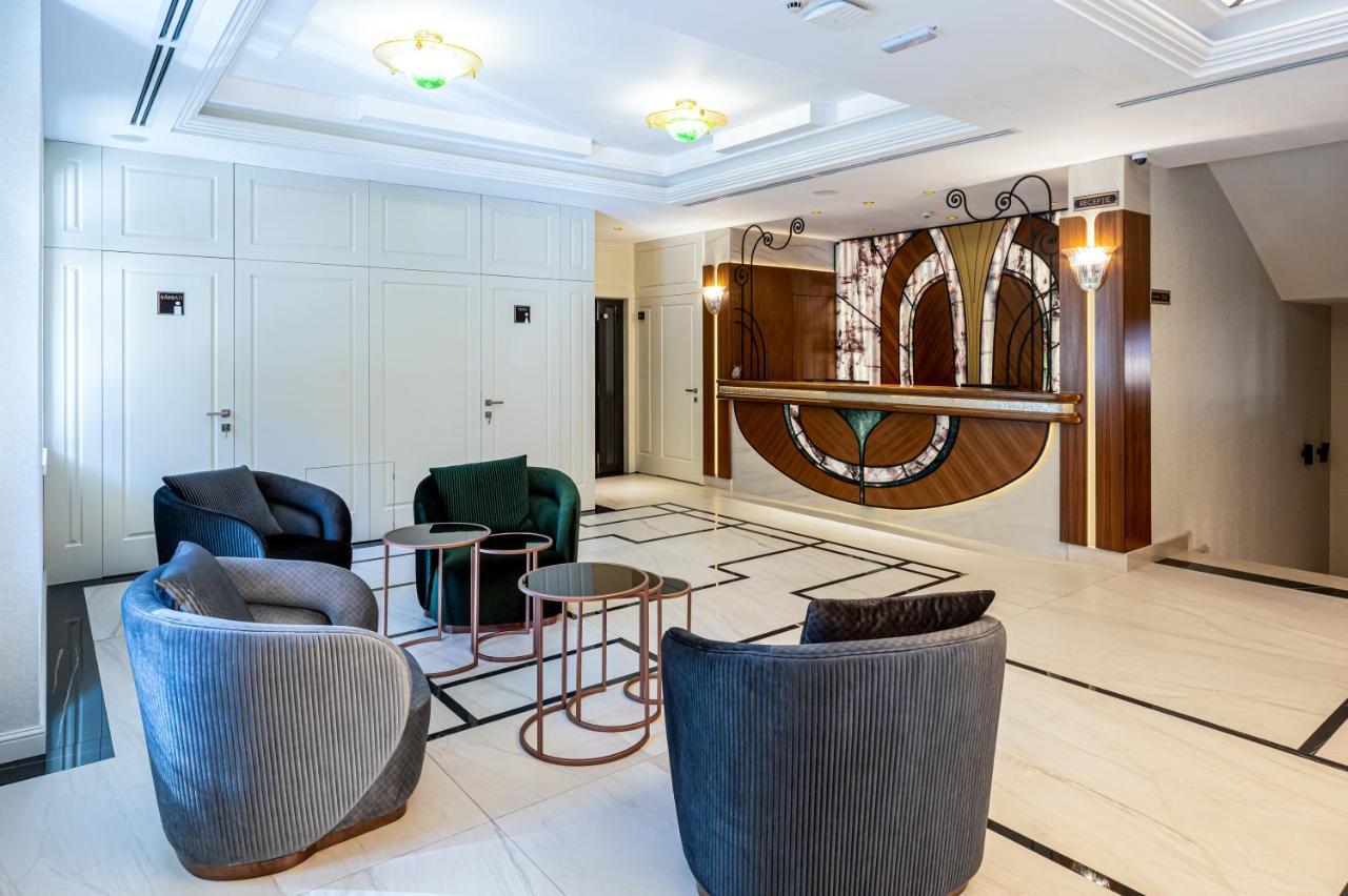 Hotel Carolin Călimăneşti Bagian luar foto